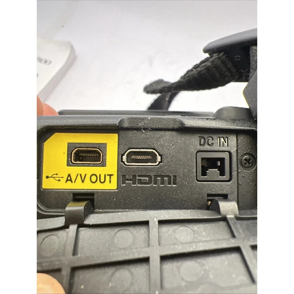 Nikon coolpix b500